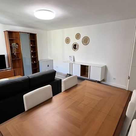 Apartamenticos Plaza Del Pilar III Saragossa Zewnętrze zdjęcie