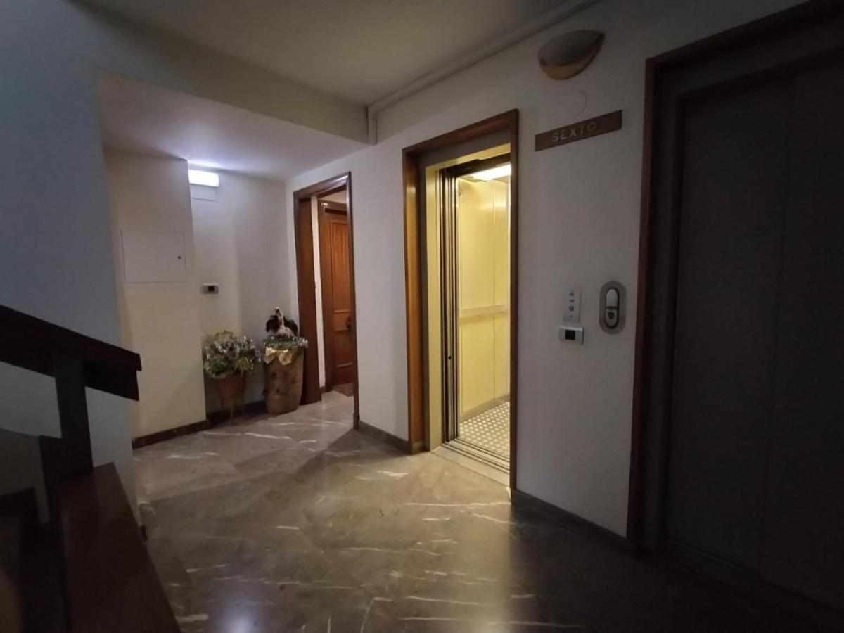 Apartamenticos Plaza Del Pilar III Saragossa Zewnętrze zdjęcie